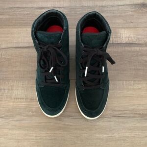 SOREL Out N About Wedge Sneakers in Waterproof Black Suede Leather Size 6.5 / 7M